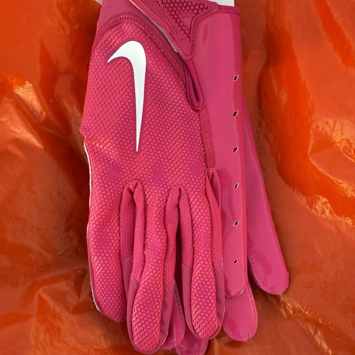 Nike Men Size XL Vapor Jet 7.0 Pink Receiver Football Gloves
