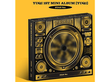 Yuqi - YUQ1 (Star Version) (Deluxe Box Set 1)...