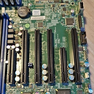 Supermicro X9DRi-LN4F+ EATX LGA2011 DDR3 w/ 2x Xeon E5-2697 v2 2.70GHz 12C