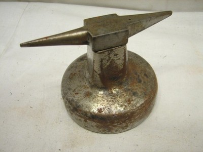 Early Cast Iron Jewelers Anvil Tool Tin Silver Smith Mini Hardy Hole Long Horn