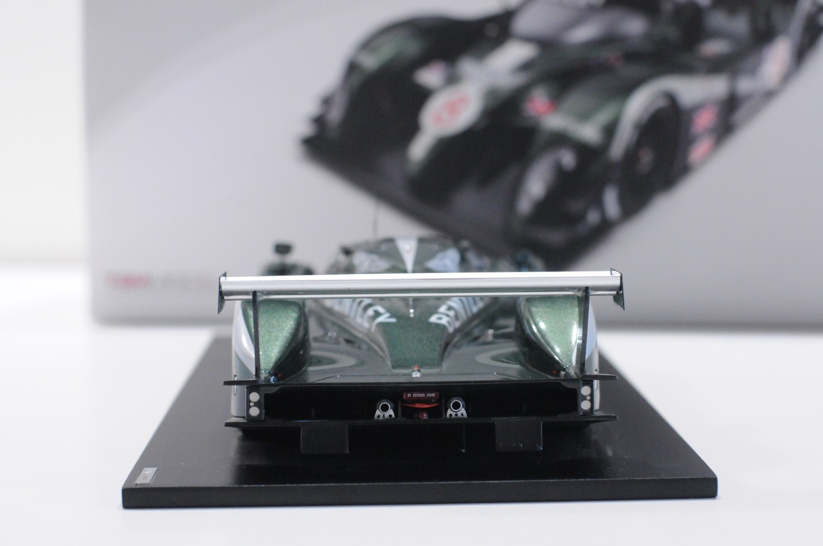 TSM MODEL 2003 BENTLEY SPEED 8 SEBRING 12-H 3RD PLACE #8 SCALE 1:18