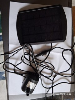 Solarpumpe Springbrunnen Mini Brunnen Wasserspiel Pumpe Garten Fontäne 200L/H