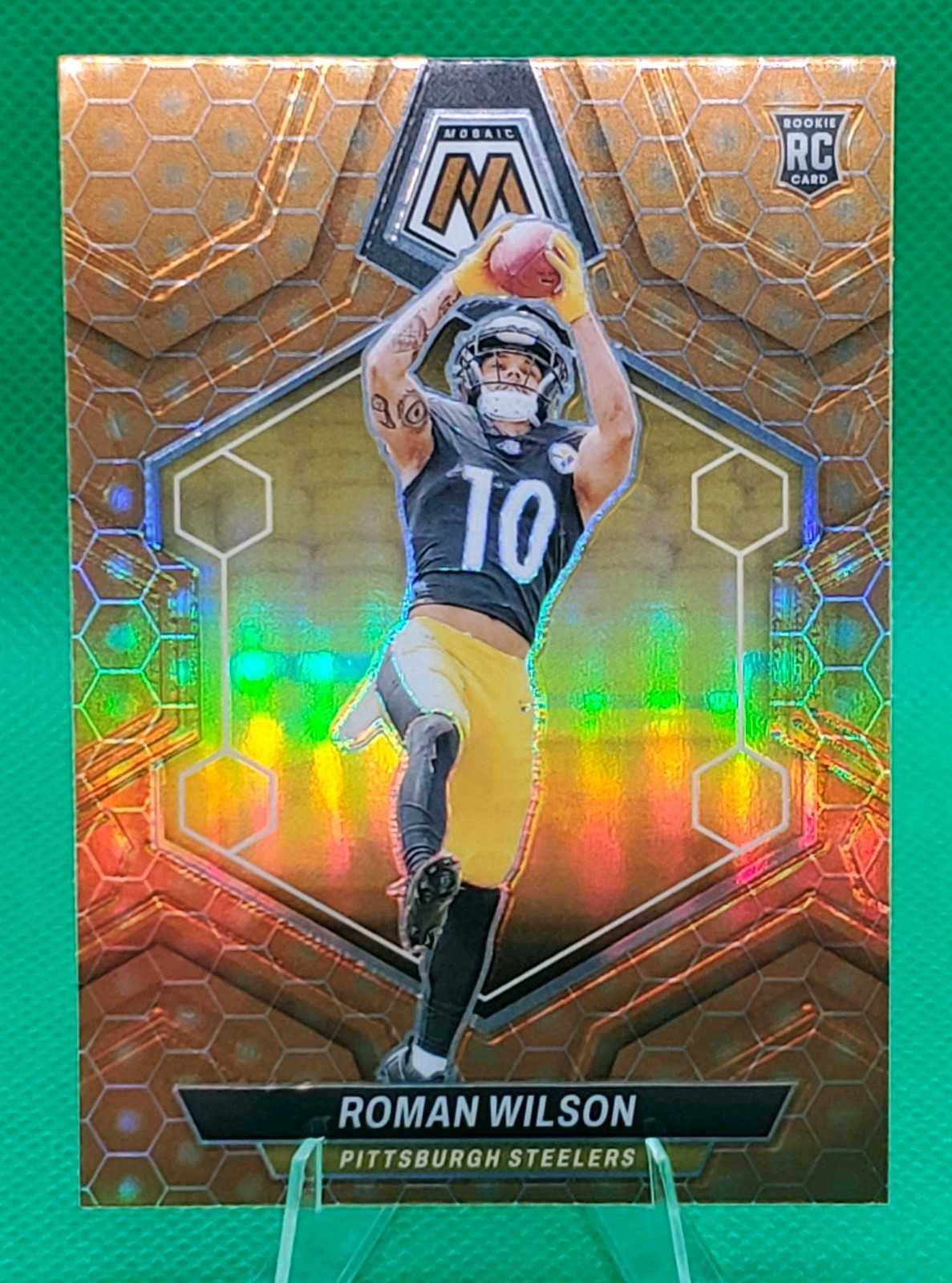 2024 Panini Mosaic Rookies Roman Wilson #369 Honeycomb Prizm (RC)