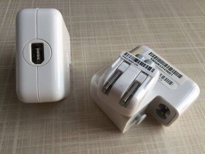 A1070 Firewire Apple iPod Power Adapter Charger for Apple iPod Classic 4 4th Gen