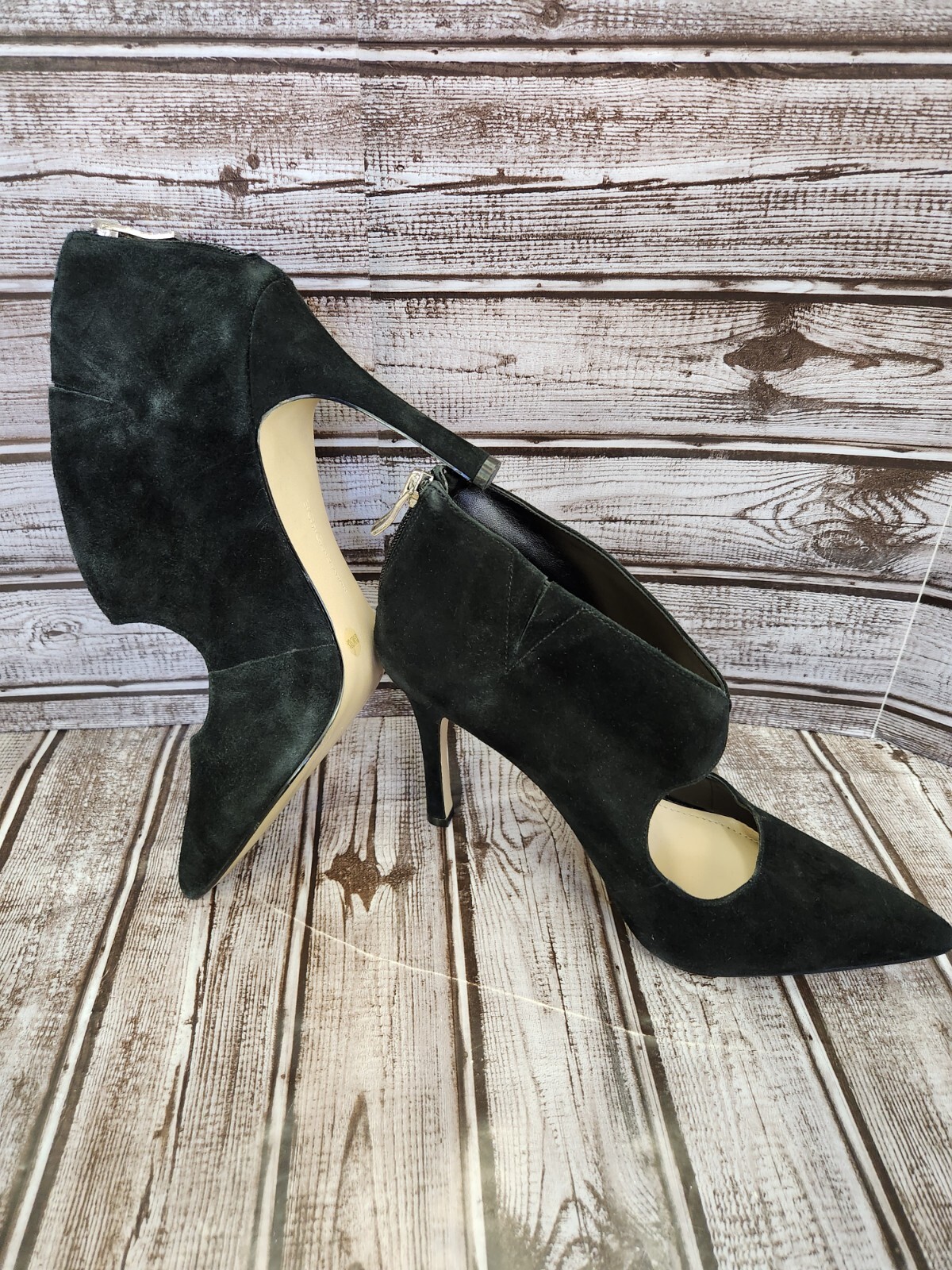 BCBGeneration Heel Bootie Pointed Toe Steleto Zip… - image 2