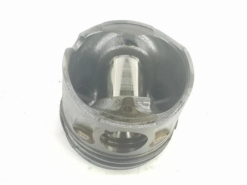 55574797 piston pour OPEL ASTRA J LIM. 2.0 16V CDTI (160 CV) 2009 625000 1580089 - Photo 2/4