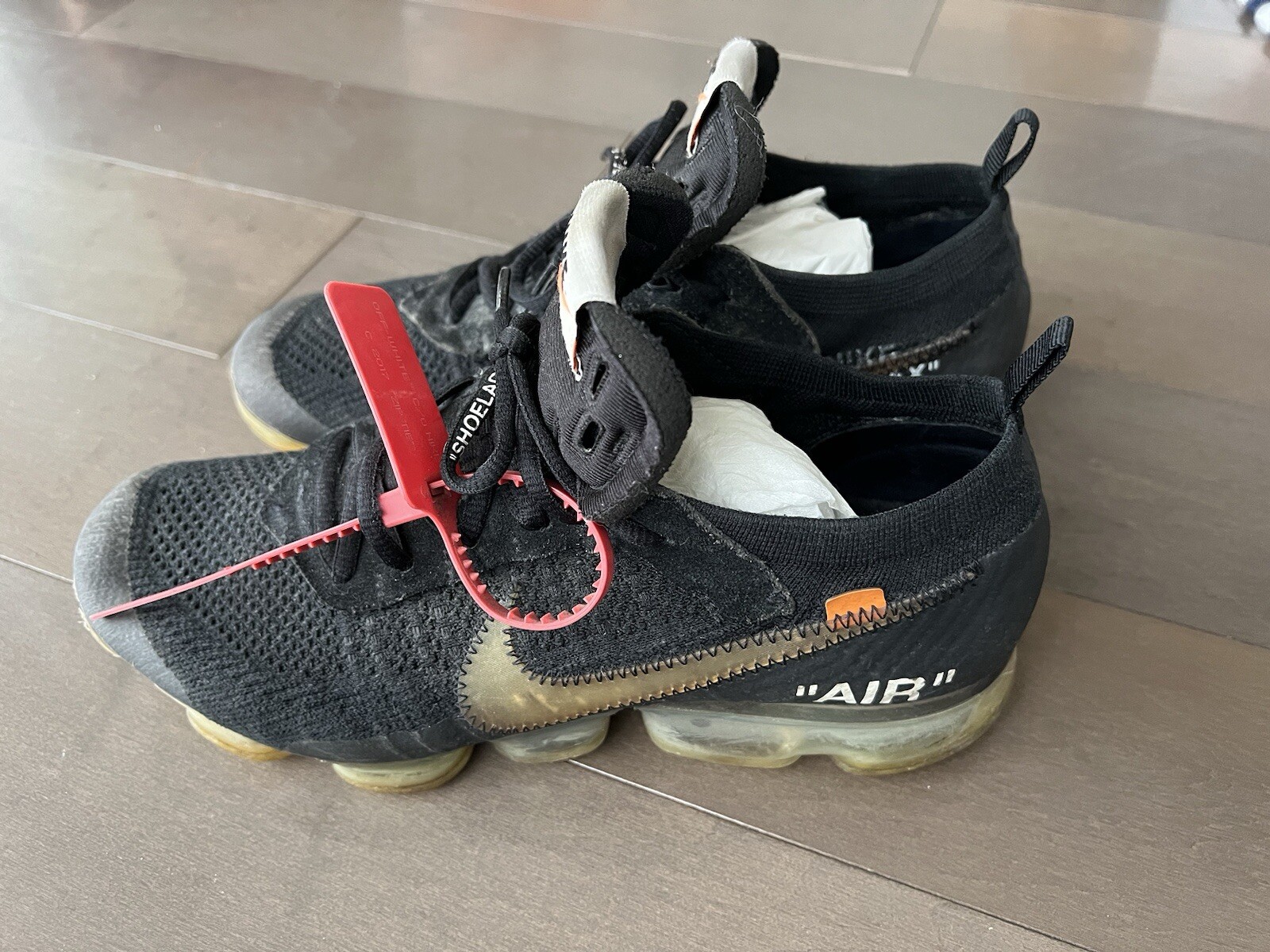 OFF WHITE X NIKE Taglia 10.5 Nike Off White x Air VaporMax Part 2 nere usate