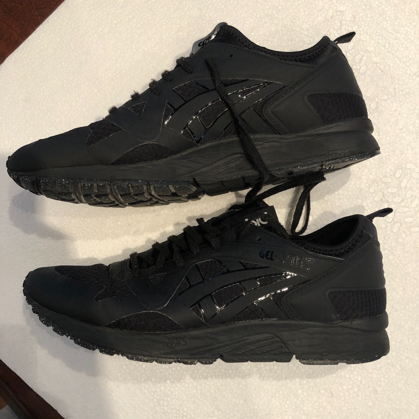 Men’s ASICS GEL Lyte 5 V Black Trainers Running Shoes Sanze 10 44 HY7H4 thumbnail 2