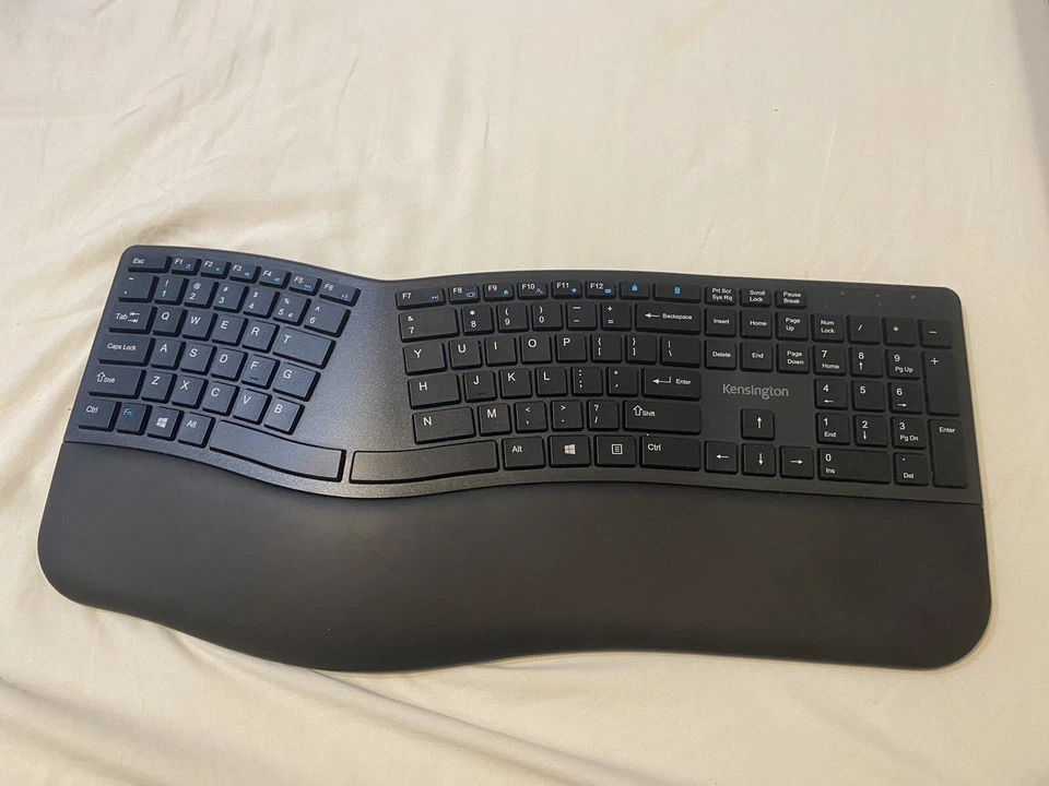 Kensington Pro Fit Ergonomic Wireless Keyboard ONLY Black - Image 2 of 4