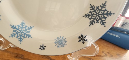 Snow Fall Salad Dessert Plate (s) 7" Snowflakes Gibson Stoneware White Blue ! - Picture 10 of 15