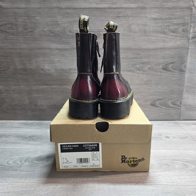 Dr. Martens Jadon Cherry Red Arcadia Size 8M/10W - Replacement Box