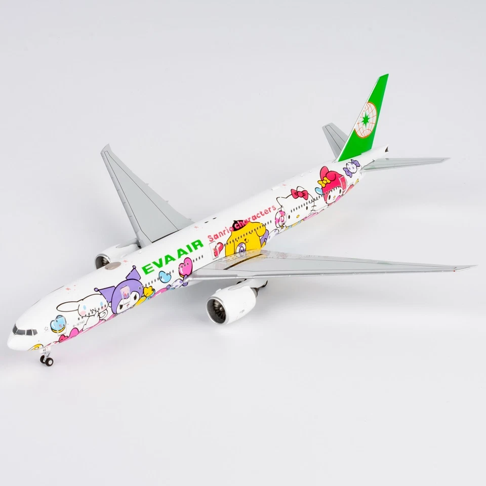 NG Models 1:400 EVA Air Boeing 777-300ER B-16740 (73073) 'Hello Kitty Sanrio' - Image 4 of 4