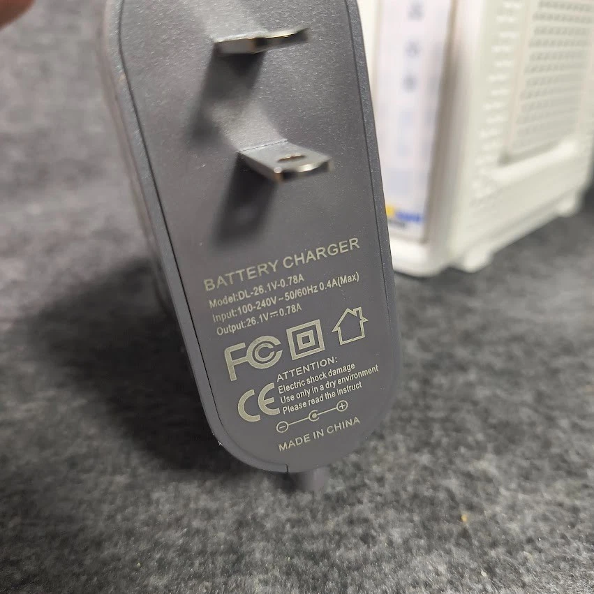 ARRIS SURFboard SB8200 Surf Board Modem Power Tested Only - Image 2 of 4