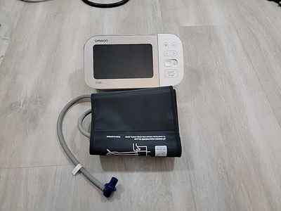 #ad Omron BP5450 Platinum Wireless Upper Arm Blood Pressure Monitor Tested Working $59.99