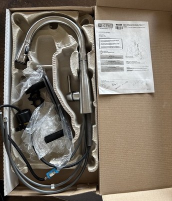 Delta Essa Single Handle Pull Down Kitchen Faucet 9113-ar-dst Arctic Stainless