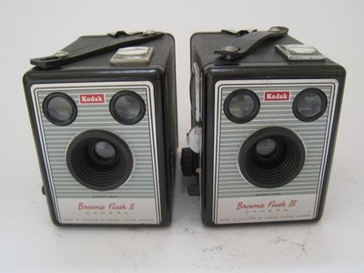 Kodak Brownie Flash 2 u. 3, made in England, alte Kamera Fotoapparat, VERY RARE!