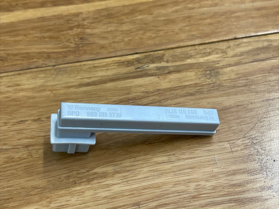 Sensor de líquido depósito de frenos OEM 1997-2005 Audi A8 S8 A6 Volkswagen Passat Foto 2 de 4