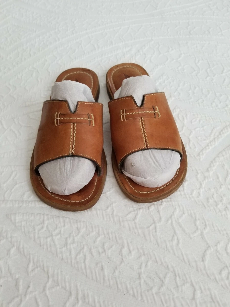 Women s Eddie Bauer Size 6 1 2 M Slides Sandals Brown Tan Leather