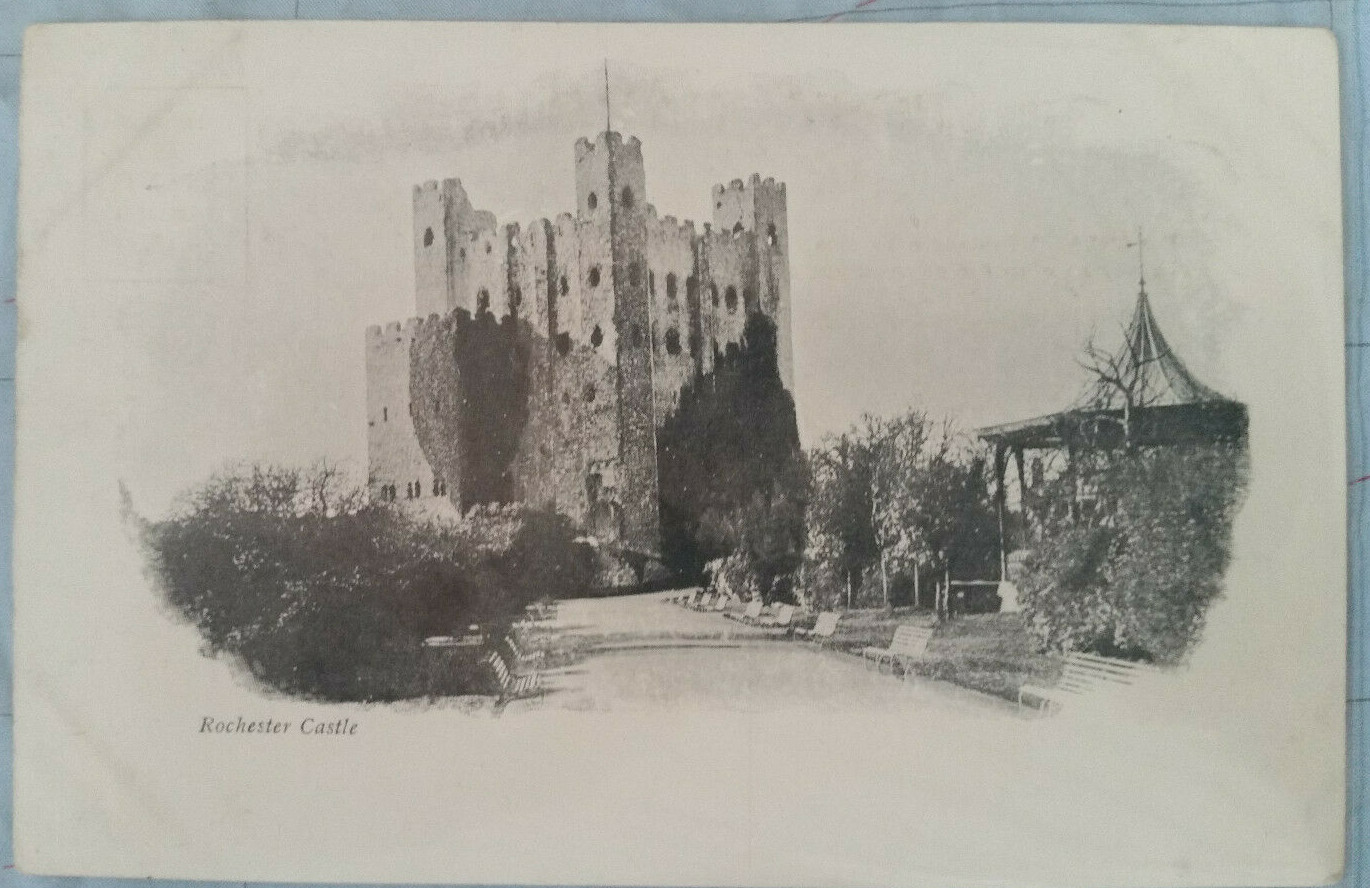 Picture 1 of 1