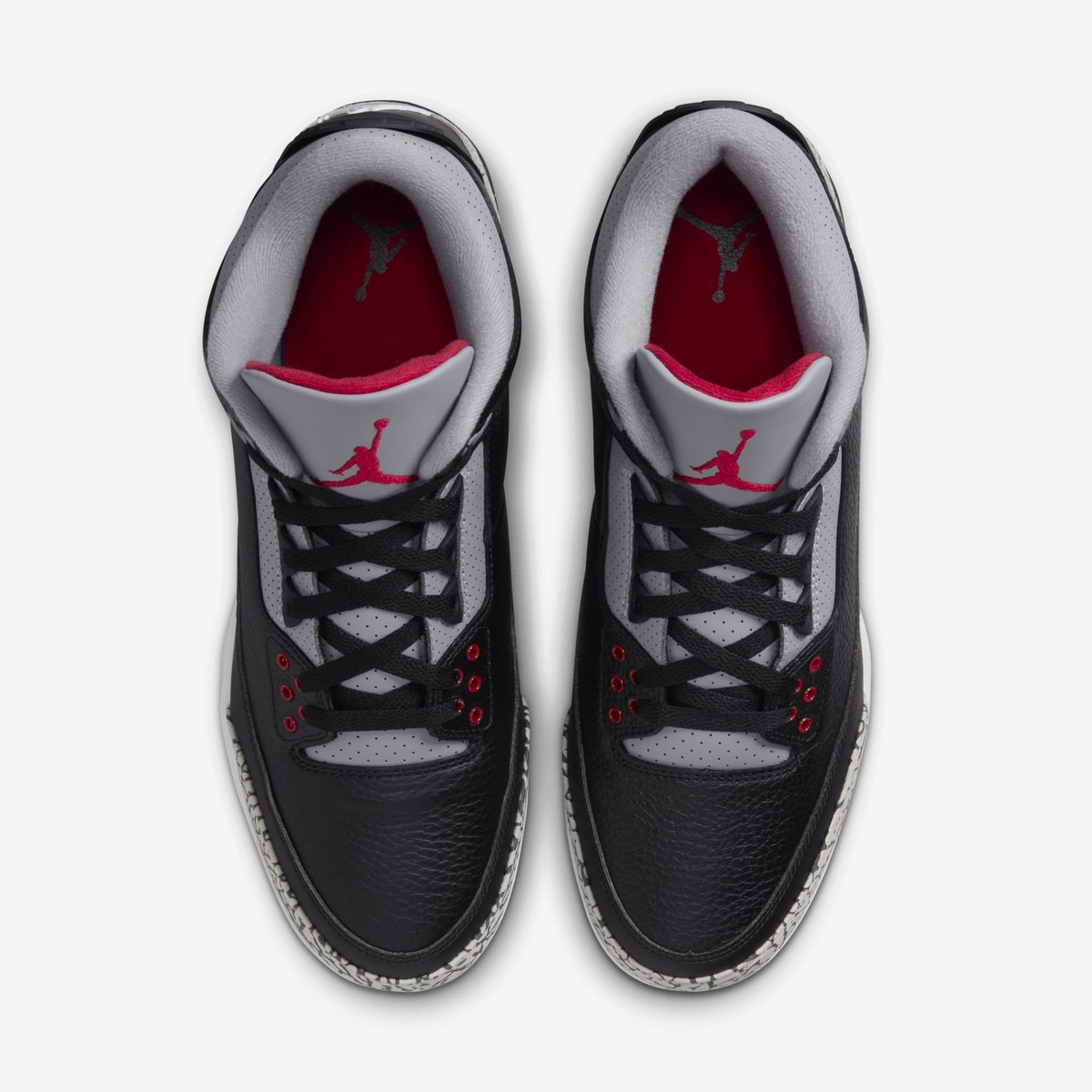 【レア】新品未使用 Jordan 3 Mid Retro MCS スパイク レア】新品未使用 Jordan 3 Mid Retro MCS スパイク - メルカリ