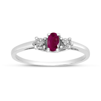 Ring 10 Karat Weißgold ovaler Rubin und Diamant