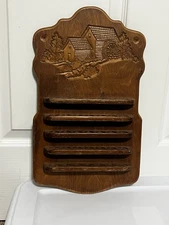 VTG Cape Craftsmen  Wooden Wall Rack Thimble Display Water Mill Design Holds 35