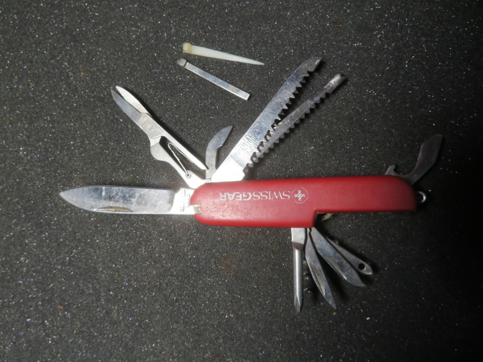 Vintage Red Victorinox Style Swiss Gear Army Fieldmaster Kni