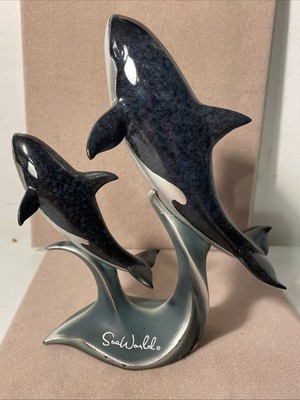 Vintage Seaworld Family Of 2 Orca Whales Shamu 7  Ceramic Statue