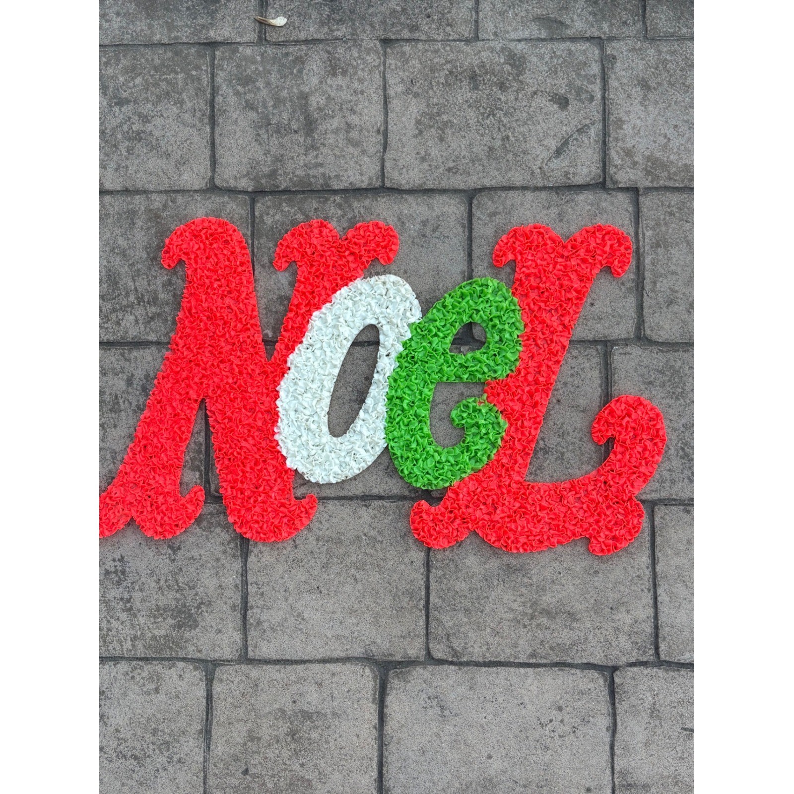 Whitw Add. Sign Vintage Melted Popcorn Plastic Noel Christmas Wall Hanging Sign Red ...