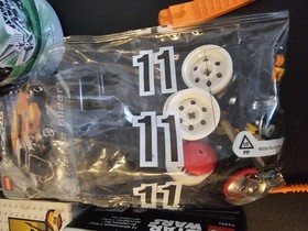 Large Lego Lot! 21301 Birds, 31122 Fish Tank, 21020 Trevi, Hero Factory Bulk, ++