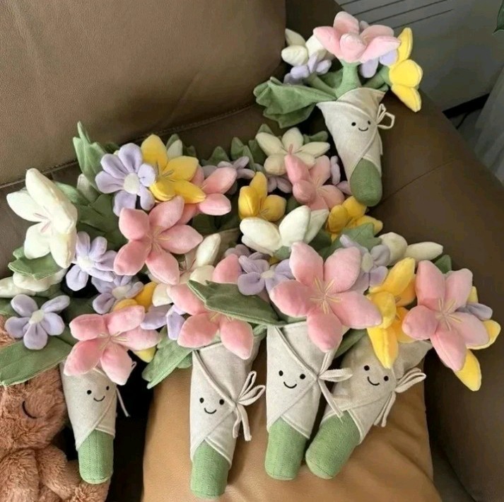 Soft Plush Flower Bouquet Stuffed*Doll*Toy Cute Gift for Girls Birthday Wedding.