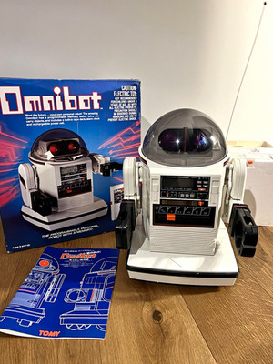 TOMY Omnibot 5402 Spielzeug-Roboter 1984 mit OVP, Anleitung, Netzadapter