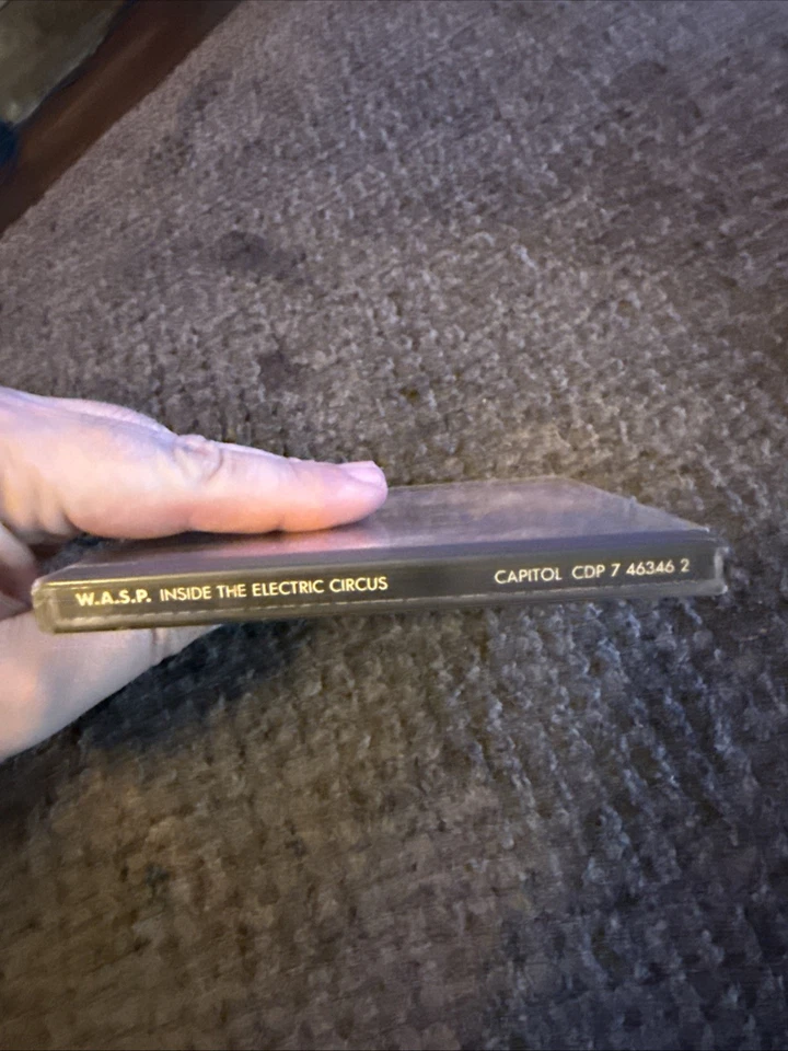 W.A.S.P. - Inside the Electric Circus CD 1986 Capitol Heavy Metal Foto 4 de 4