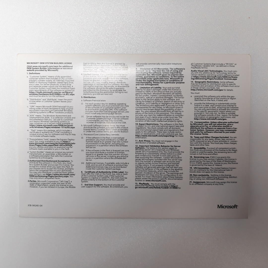 Microsoft Windows Server 2025 Standard 24 Core 64-Bit DVD Edition With Key