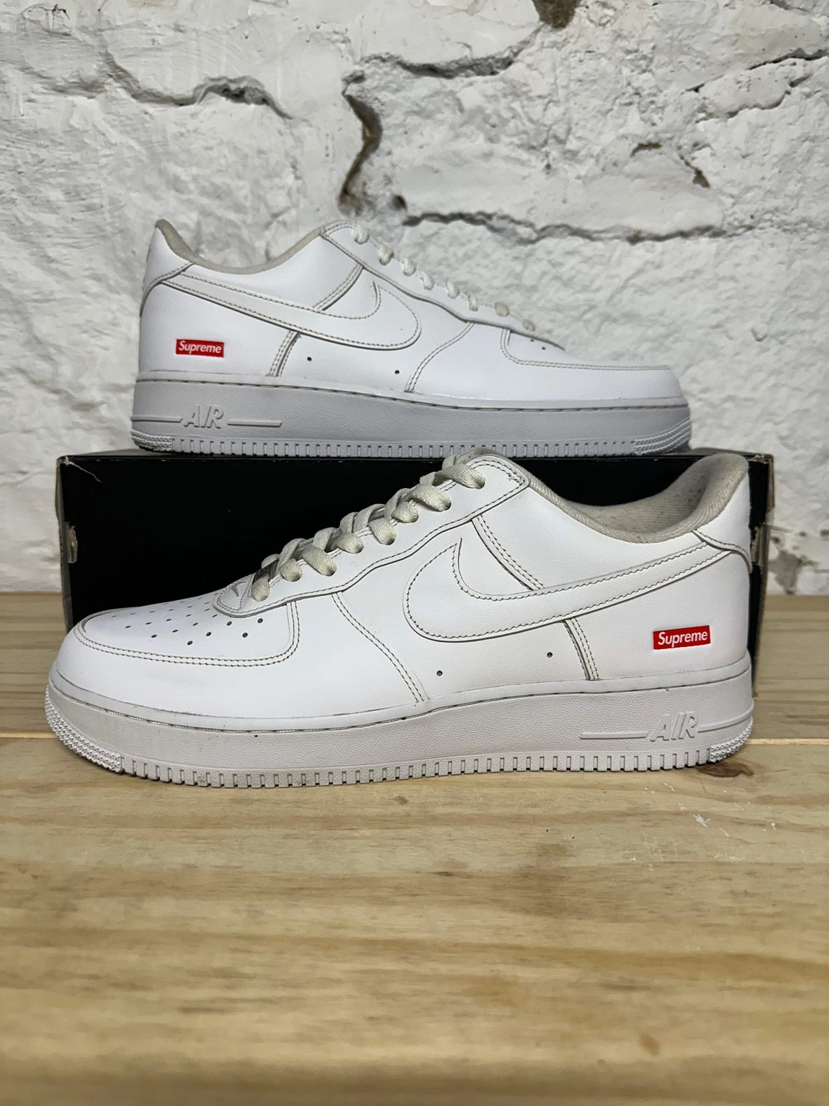 Baskets Nike Air Force 1 Low Supreme blanches homme pointure 11,5 occasion CU9225 100