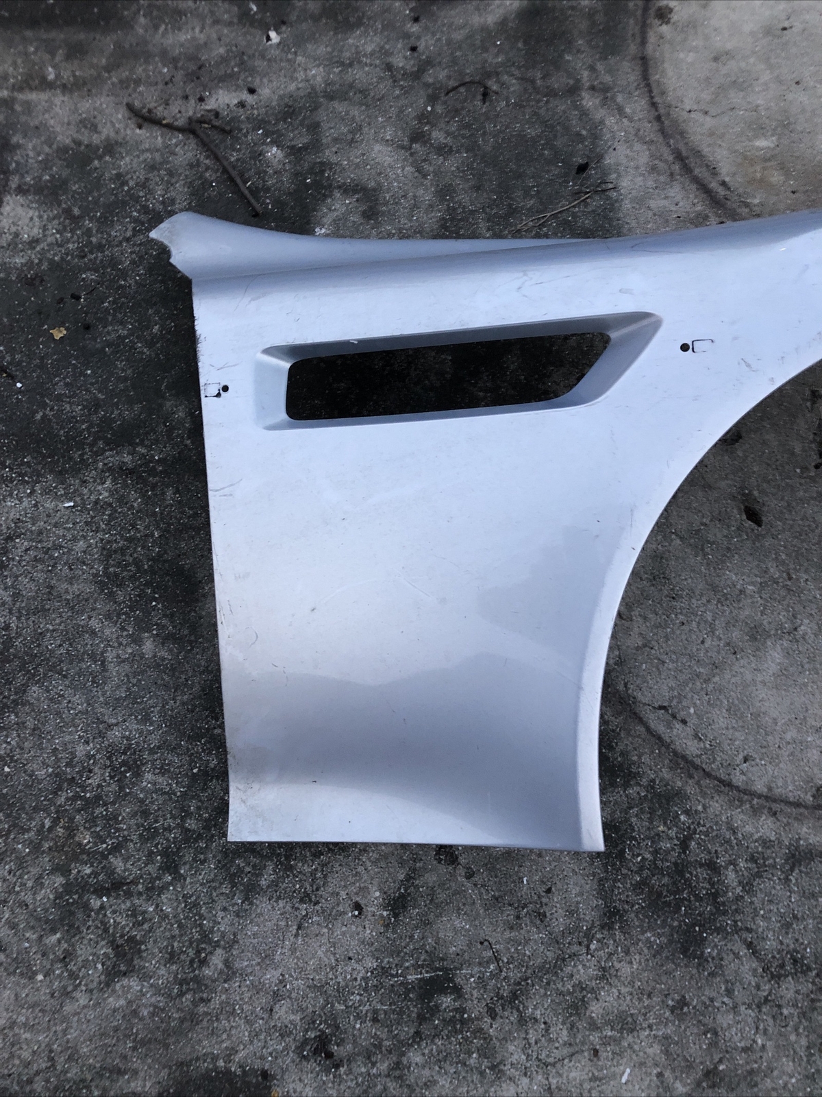 Aston Martin DBS Damaged repairable carbon fiber front right quarter panel 06-12