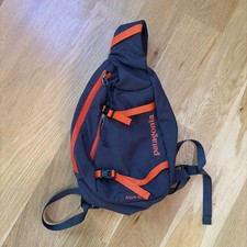 Patagonia Atom Sling 8L Nacy Nylon Zip Sling Backpack Padded Crossbody Outdoor