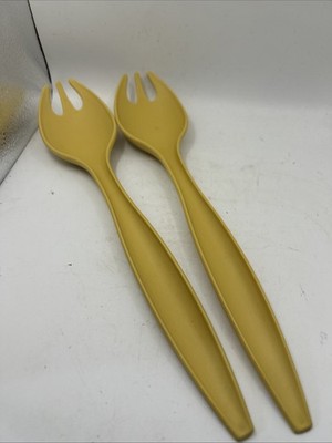 Pair VTG Tupperware 12'' Salad Forks Tongs Harvest Gold Set of 2 Yellow MCM