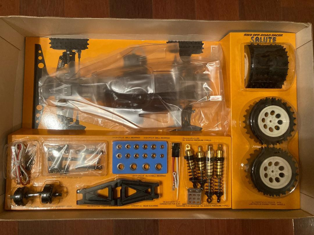 Kyosho Radio Control Off Road Racer 4WD Salute W/BOX F/S Kyosho Radio Control Off Road Racer 4WD Salute W/BOX F/S