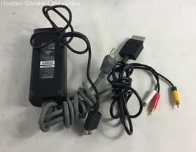 Microsoft Xbox 360 S Model 1439 Console W/ Accessories & Games(Powers On/Tested)