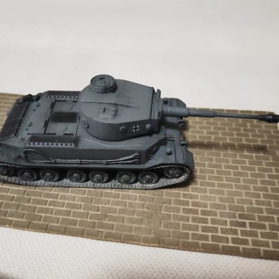 1/72 German Tiger P Heavy Tank Painted Finished Model