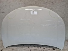Capot Toyota AVENSIS