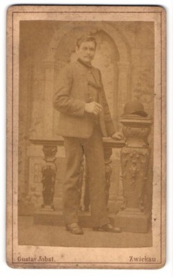 Fotografie Gustav Jobst, Zwickau, Äussere Schneebergstr. 20, Gutbürgerlicher He 