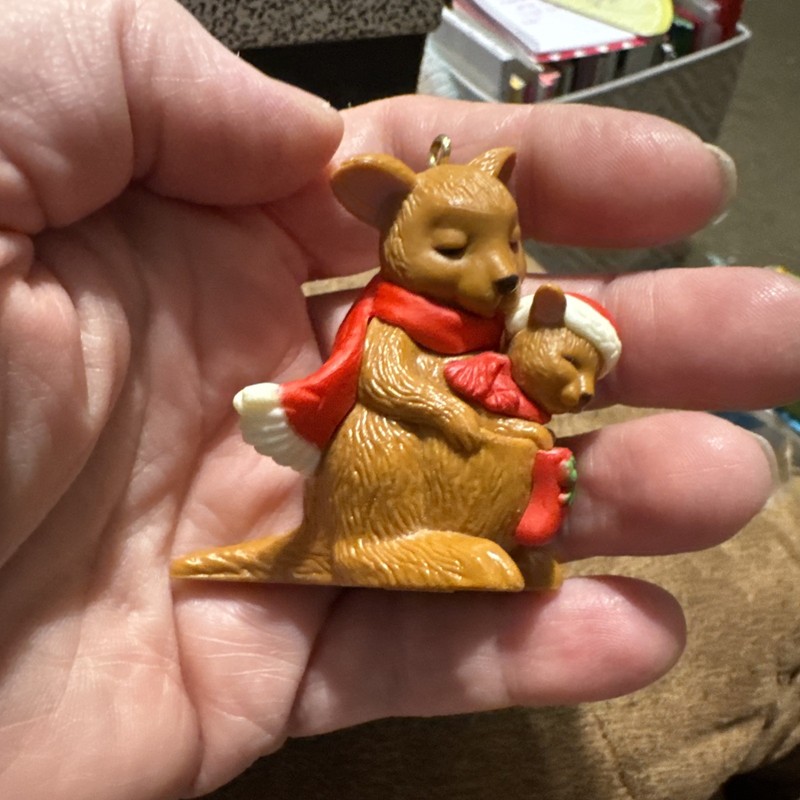 Vintage 1983 Avon Christmas Ornament Hoppy Holidays Kangaroo Family Mother Baby 