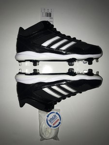 metal cleats on turf