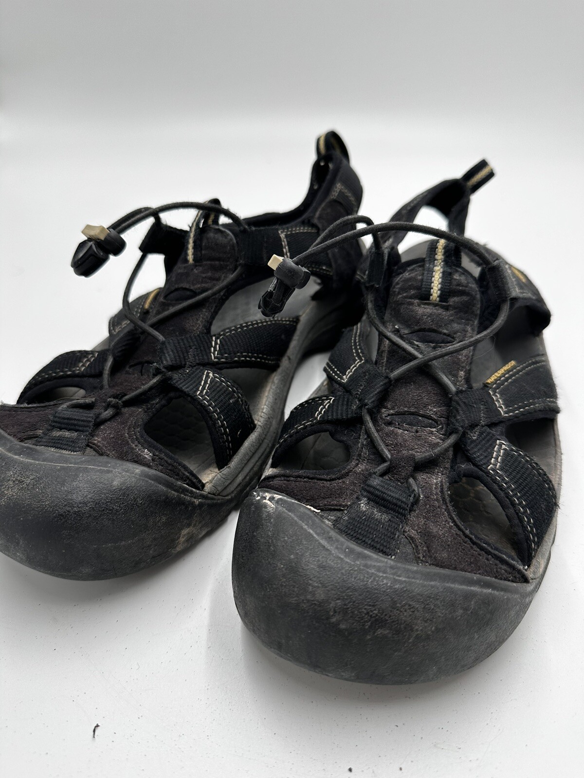 Sandali da uomo neri Keens slip on regolabili taglia 11 scarpe da acqua