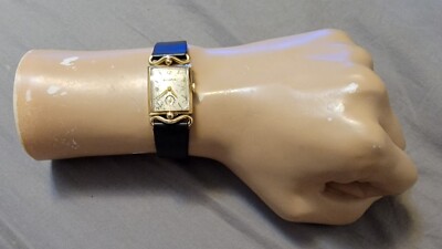 Rare Vintage Bulova Wilshire 10K RGP Mustache Lugs Rectangular Manual Wind Men's