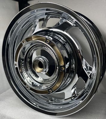 HONDA 1997 -03 VALKYRIE REAR GL1500 CHROME WHEEL 44650-MBY-670 OEM