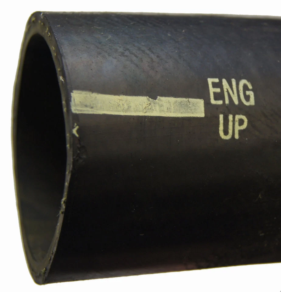 Manguera de salida de radiador inferior Topkick/Kodiak Isuzu 2004-2009 nueva 15125624 815125624 Foto 3 de 4