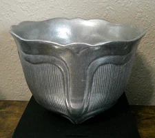 Vintage Wilton Bon Chef Country Ware Serving Footed Bowl 1975